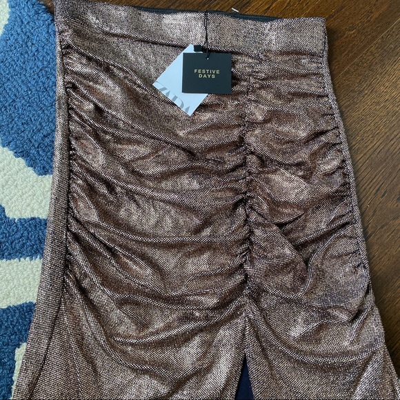 🥂 ZARA COPPER SHIMMERING HIGH WAIST SLIT RUCHED MIDI SKIRT! - Picture 6 of 13